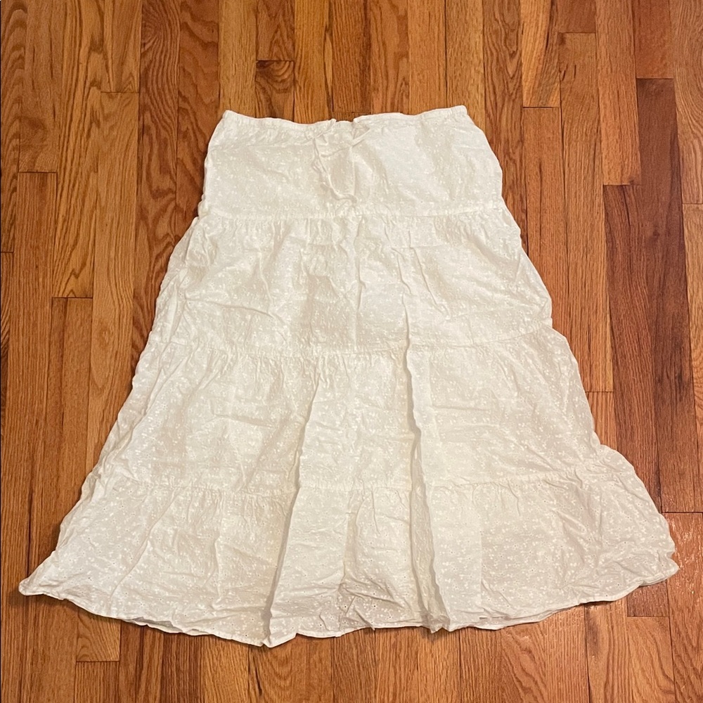 Brandy Melville John Galt White Maxi Skirt